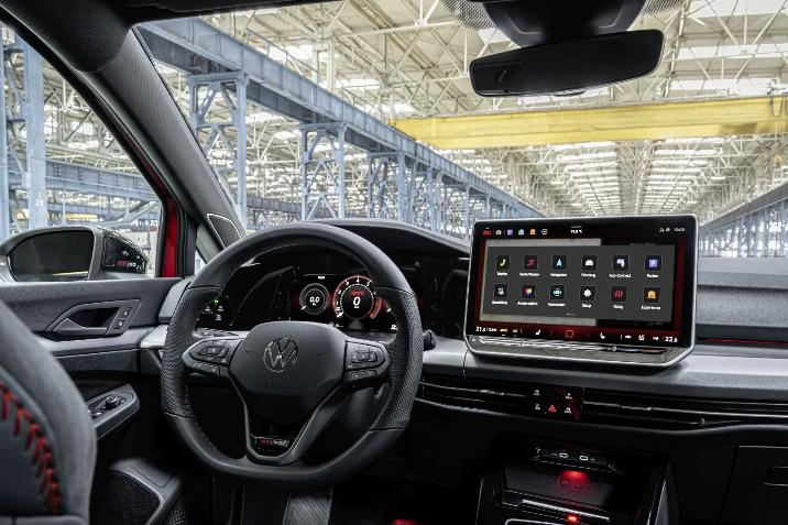 Golf%20GTI%20EDITION%2050