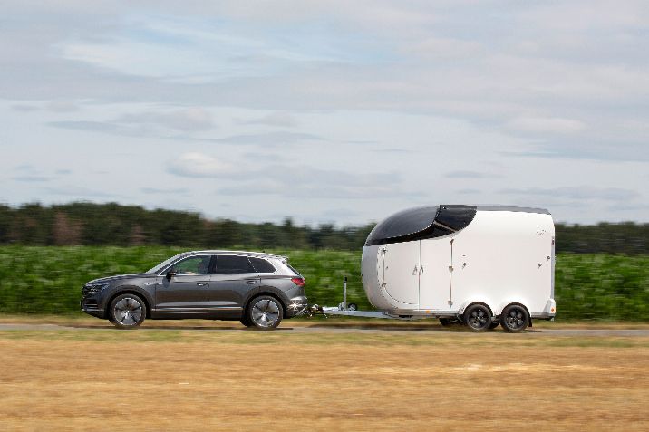 Perfect%20towing%20vehicle%20-%20the%20Touareg%20offers%20a%20towing%20capacity%20of%20up%20to%203.5%20tonnes.