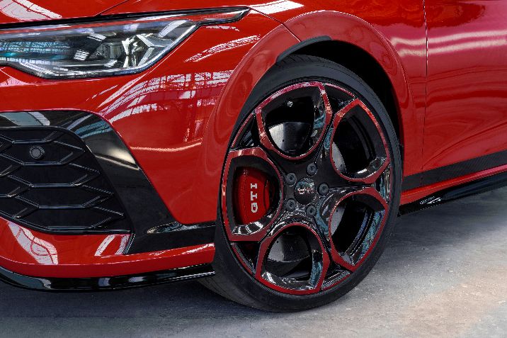 Golf%20GTI%20EDITION%2050