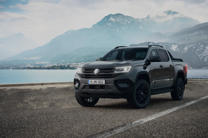 Amarok Dark Label